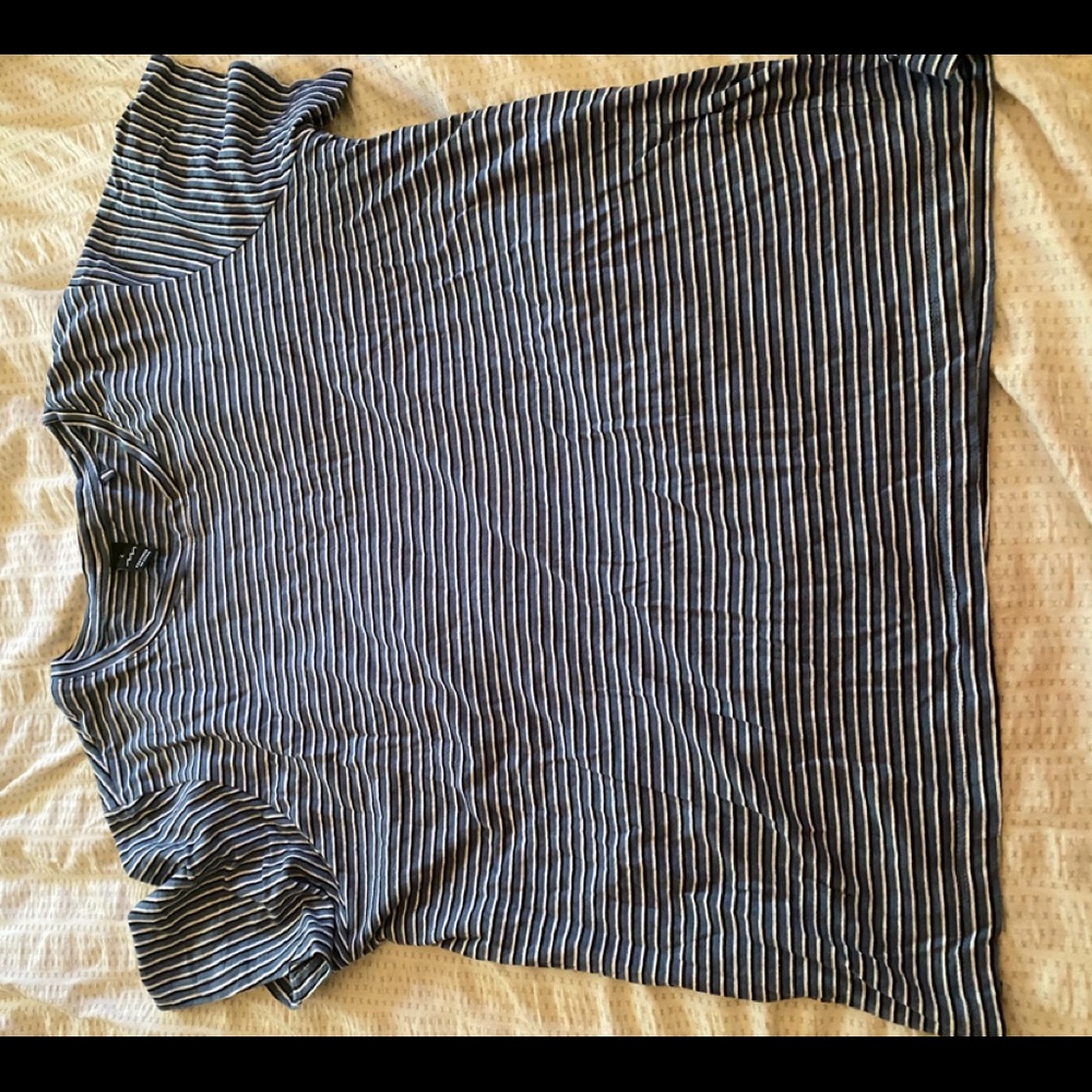 Loose fitting, cotton t-shirt